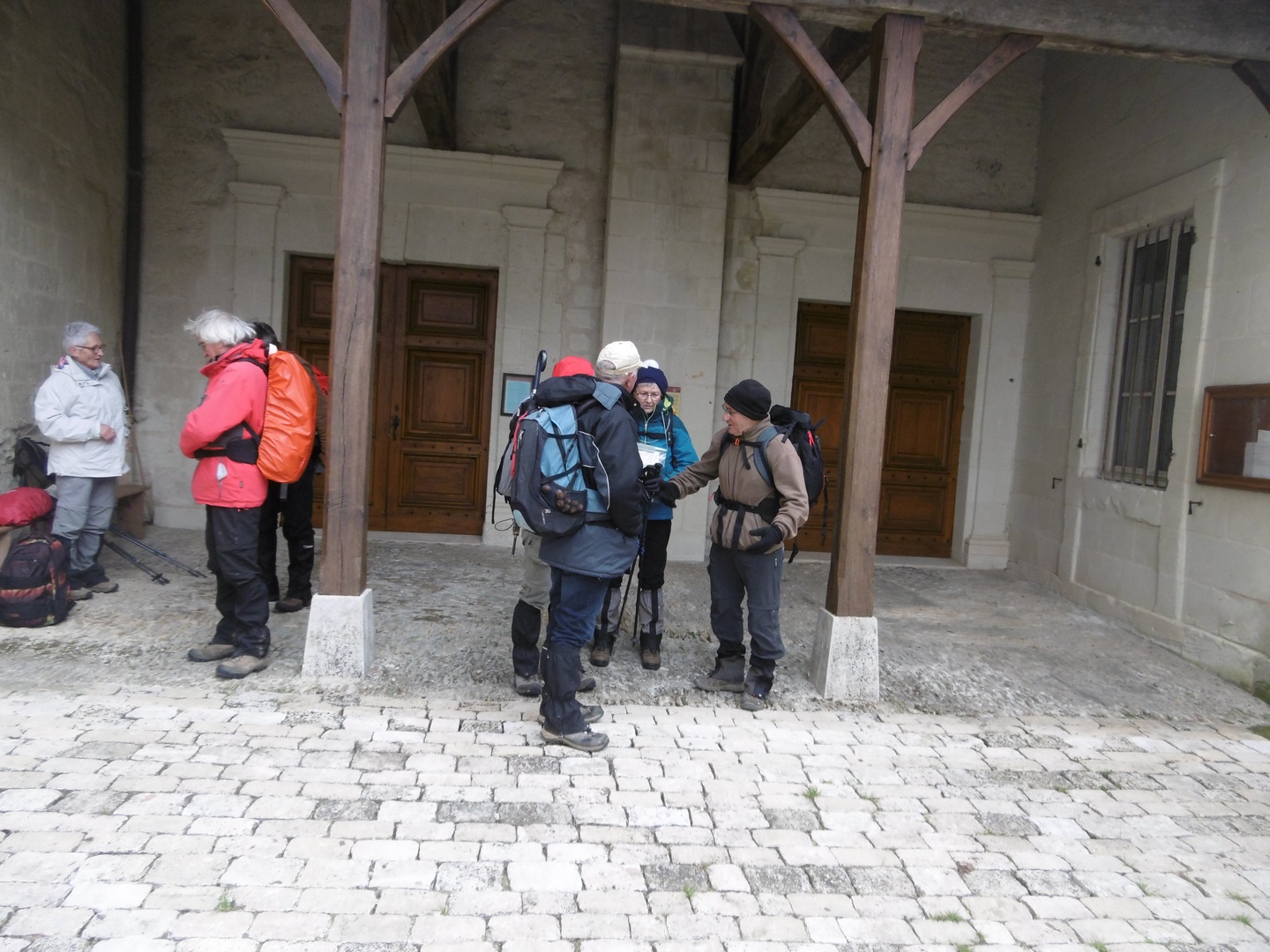 10 Loudun Savigny
